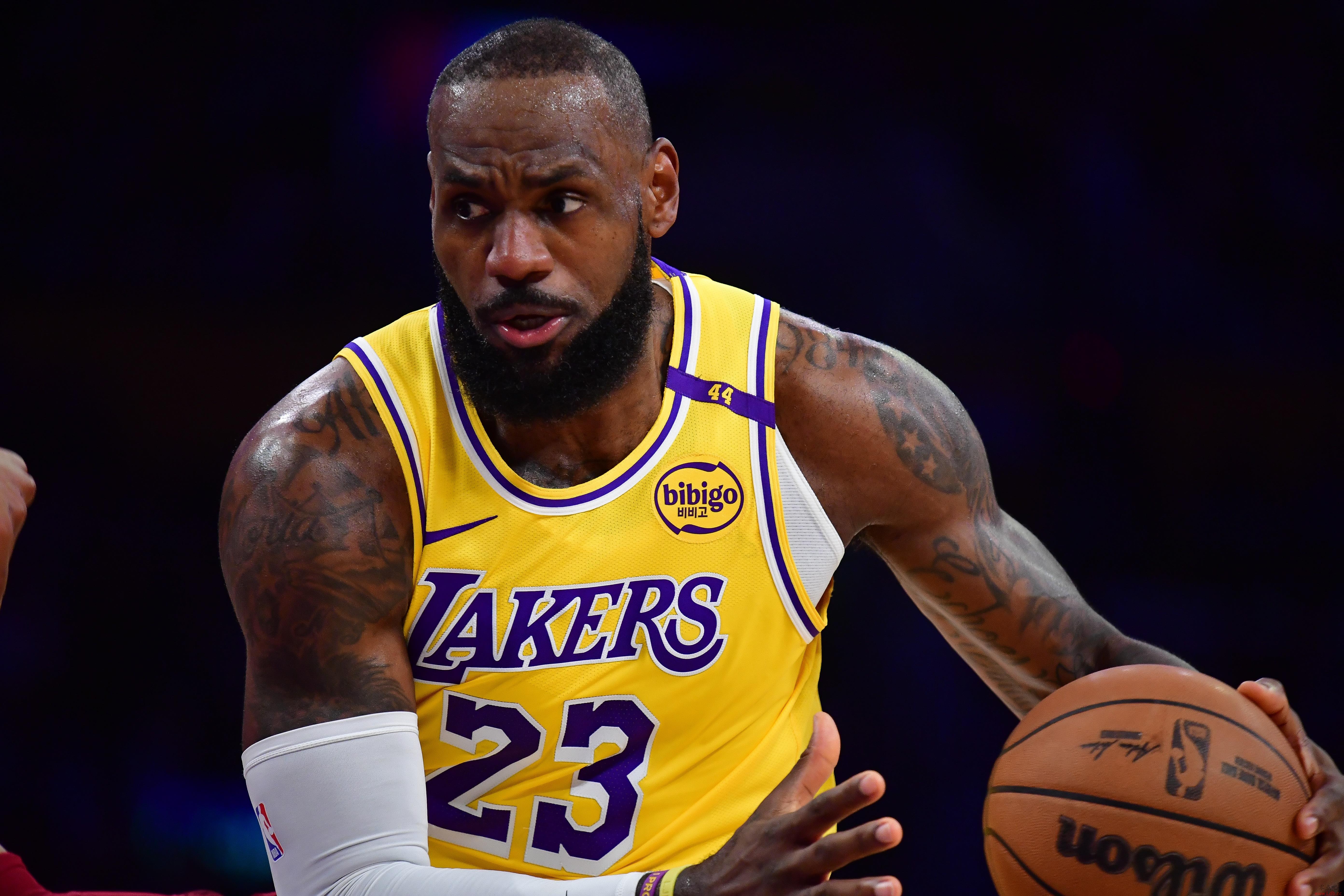 NBA16˿30030+??4&ղβ 񽫲21