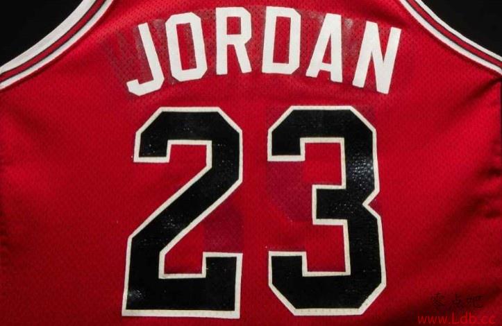 ǵ׼ĳ421.5 NBAʷ&һһ