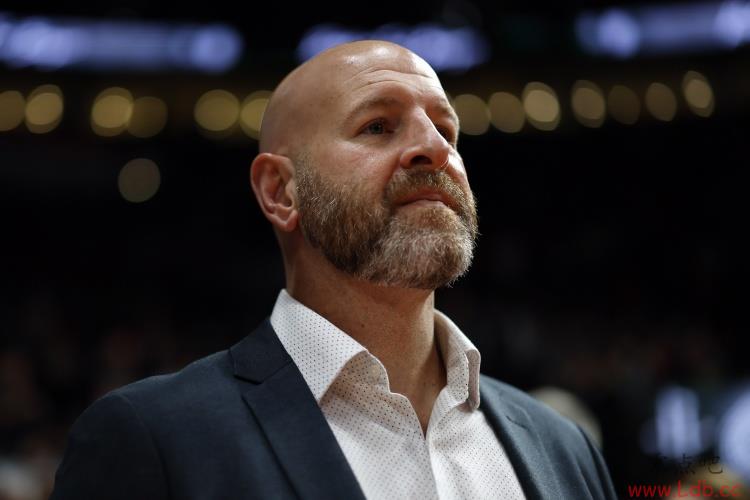 开拓者总经理克罗宁